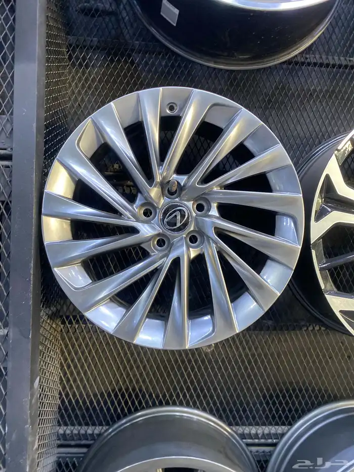 جنوط لكورس جي اس 350 مقاس 18 0