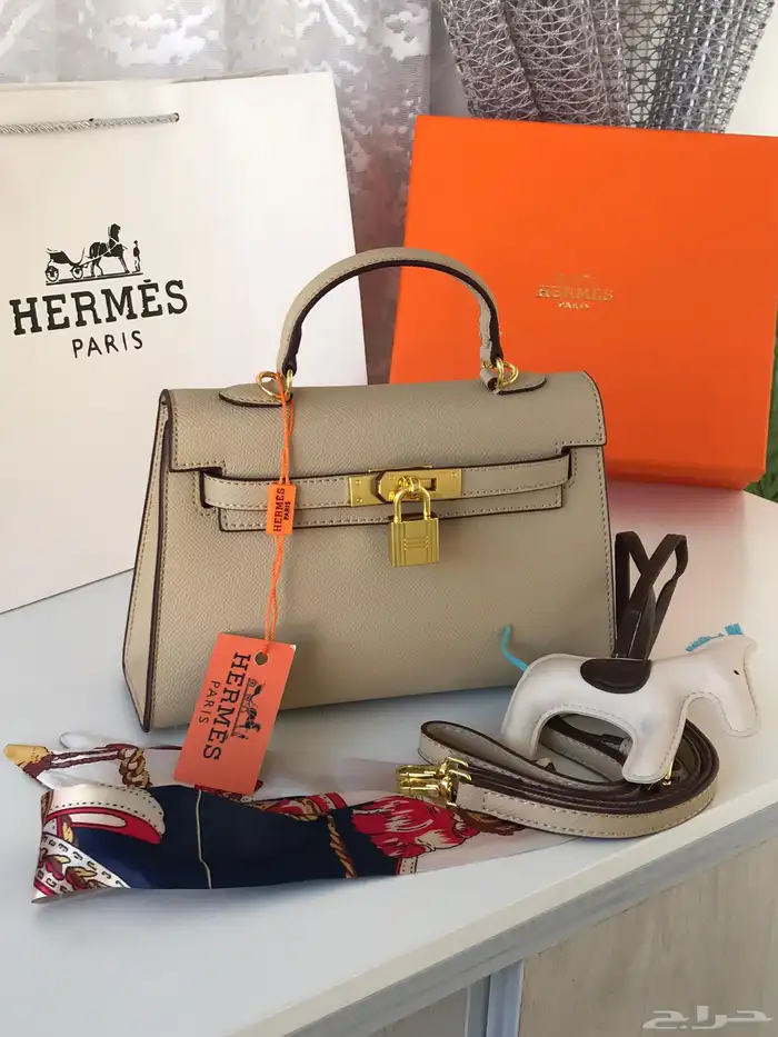 شنط ماركة هرمز بسعر مخفض 12