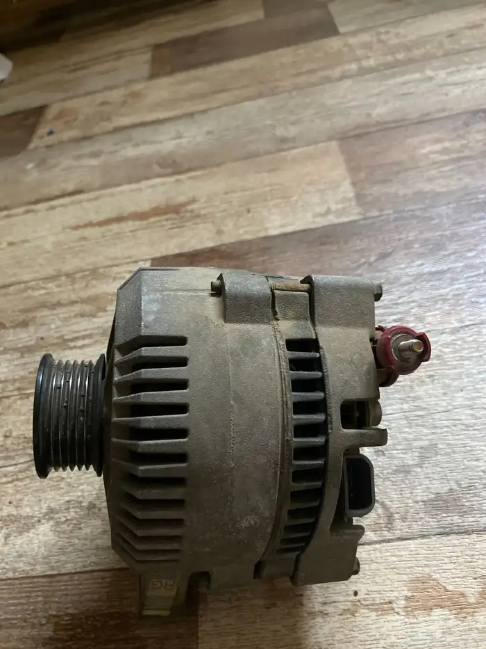 دينمو فورد كراون فكتوريا حق الوكالة موديل 1997 1