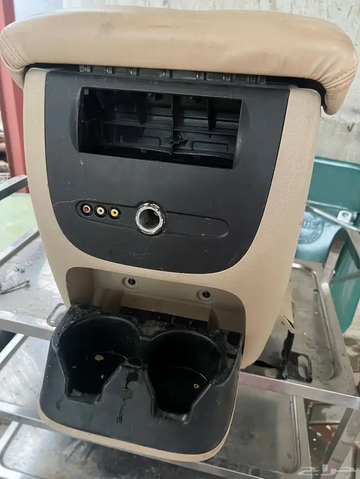 مقعده اسكويا 2