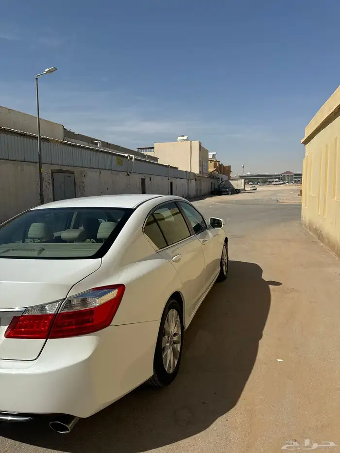 للبيع هوندا اكورد 2014 5