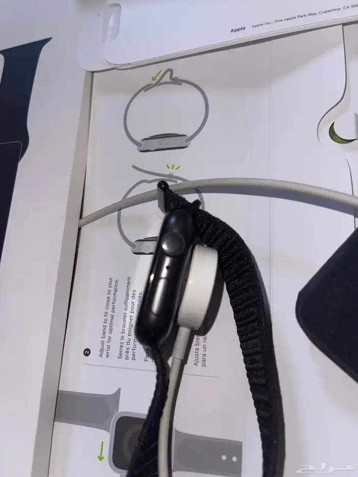 ساعة ابل وسماعه ابل 5