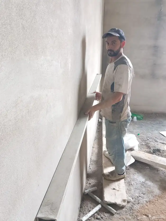 مليس خبرة ممتازه بفضل الله والشغل على القدة وبأقل 18