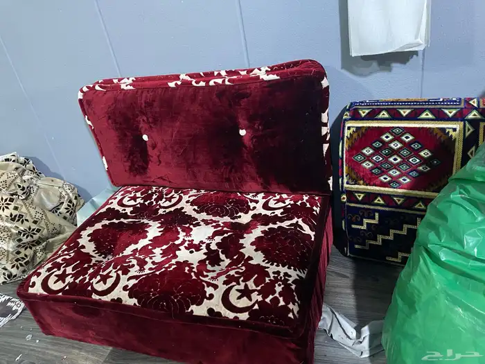 الجلسات العمر 16