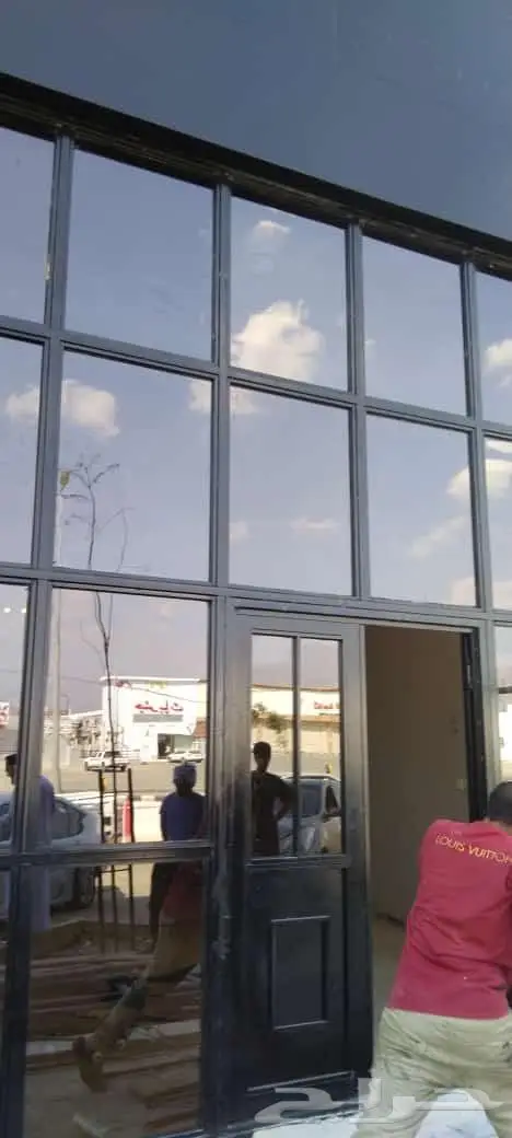 زجاج والمنيوم وجهات استركشر وبلكونت ومرايت محايل عسير 4