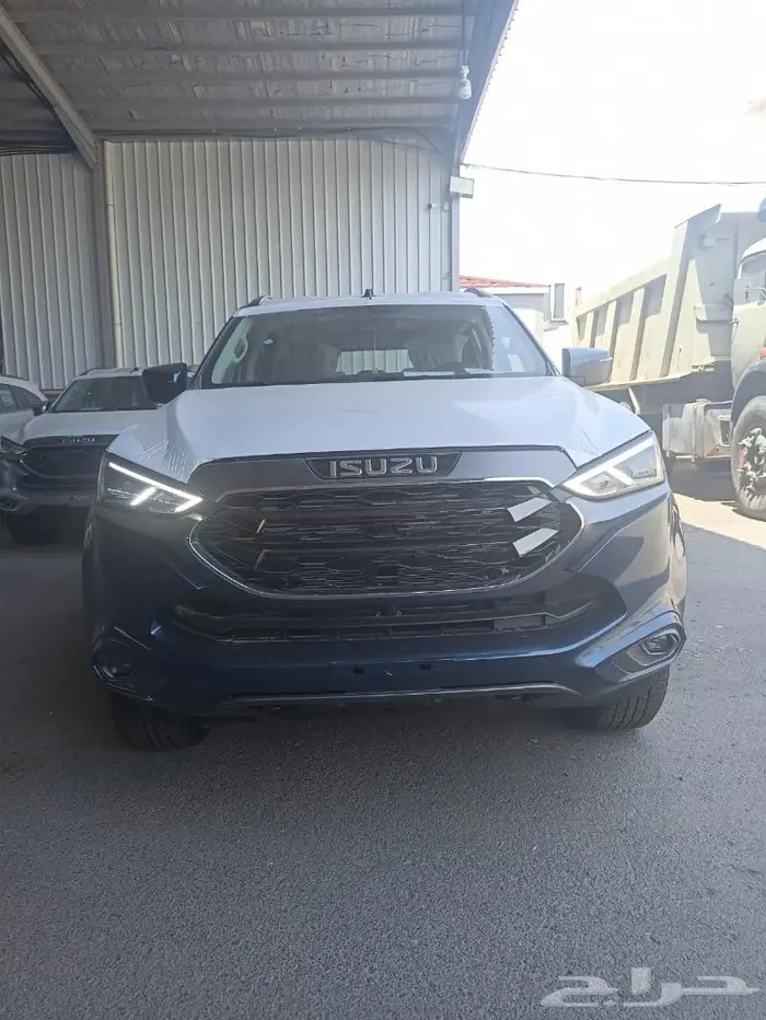 ايسوزو جيب MUX بدون دبل 10