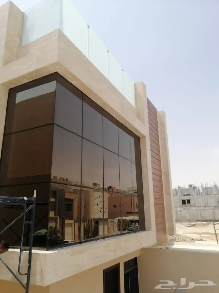 زجاج والمنيوم وجهات استركشر وبلكونت ومرايت محايل عسير 2