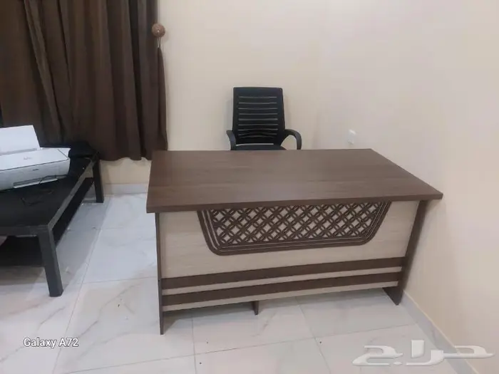 مكاتب صغير طاولات مع درج متوفر كل الوان (اثاث مكتبي جديد) 0