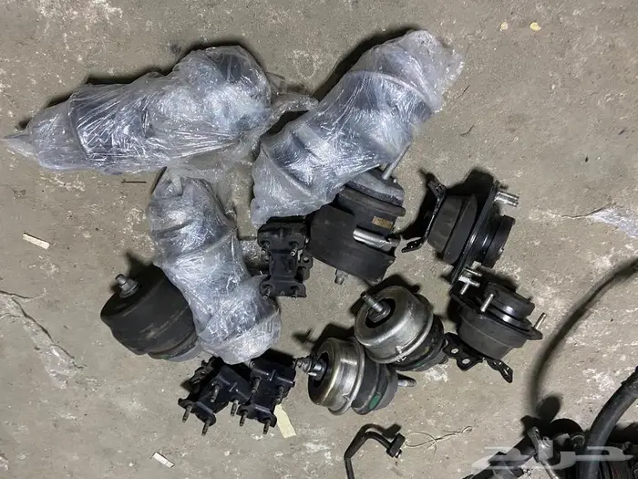 قطع غيار لكزس GS مستورد ورد اليابان اصلي 46