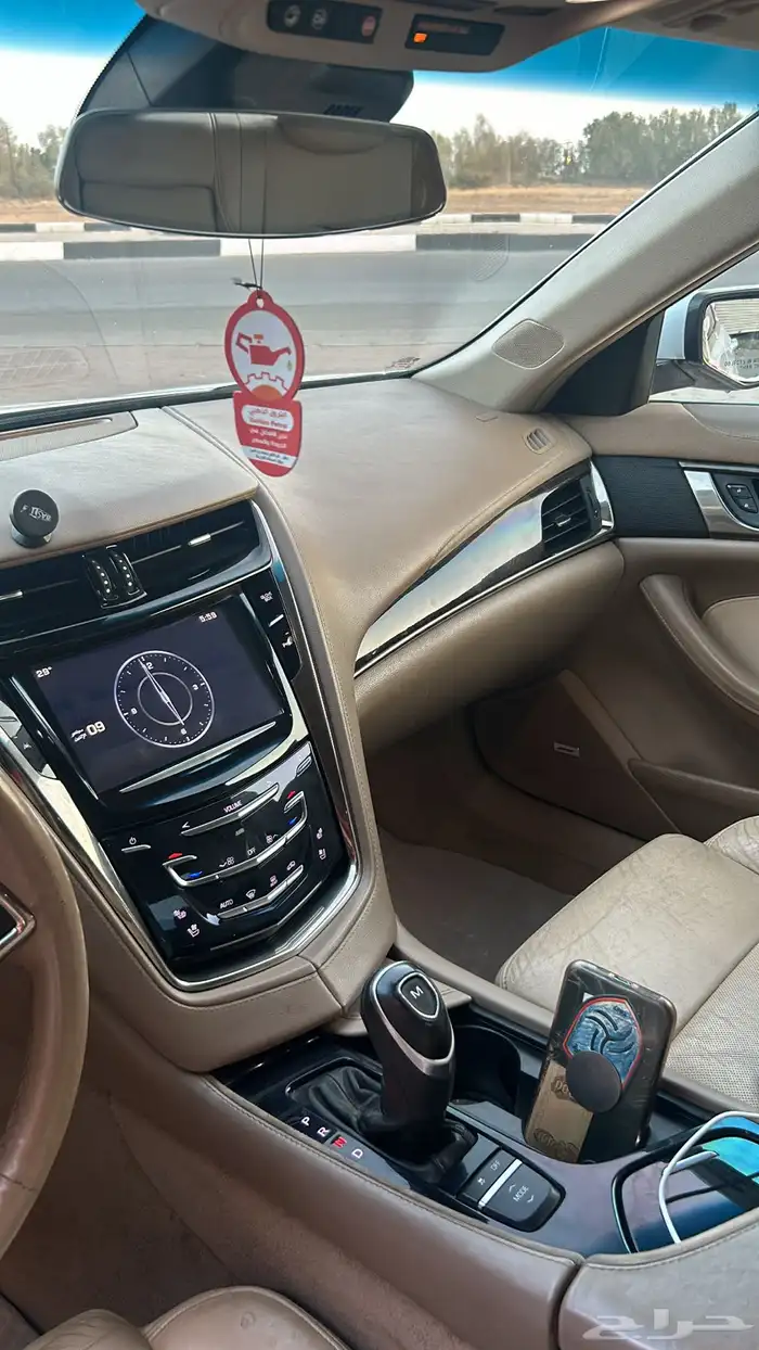 كاديلاك 2015 cts 7