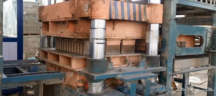 صيانه وفك وتركيب مصانع الانترلوك والبلك والبلدوره 62