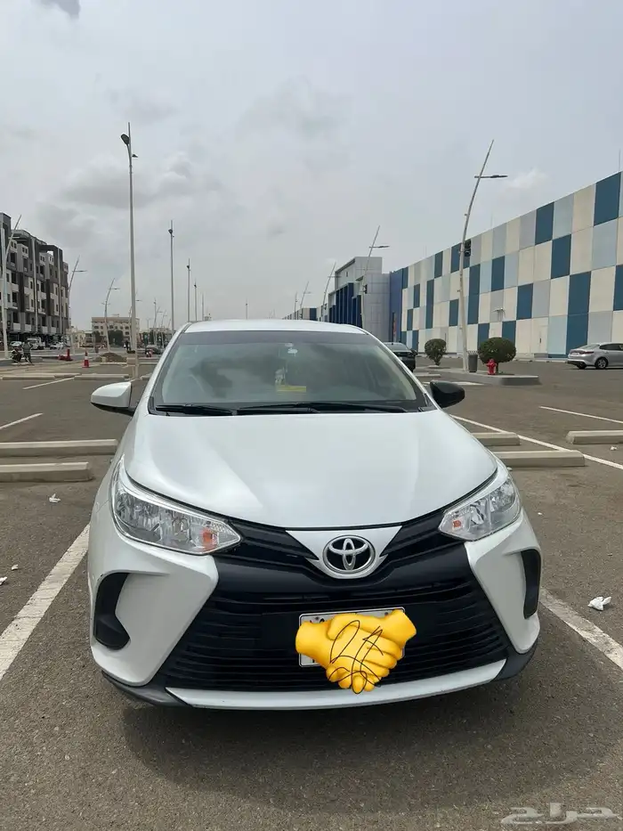يارس ابيض 2022 شبه جديده 0