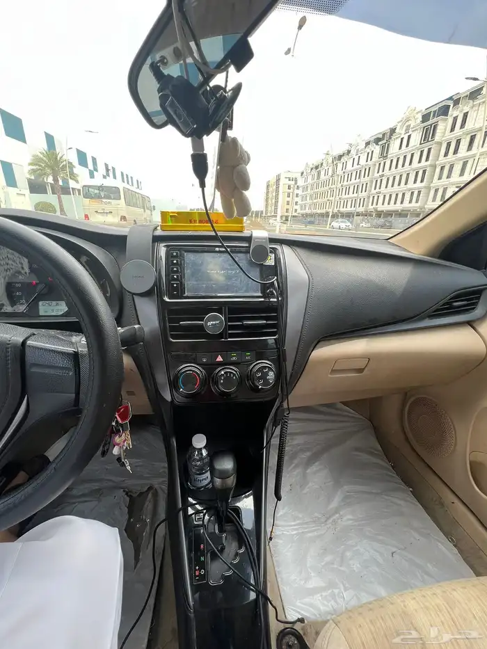 يارس ابيض 2022 شبه جديده 11