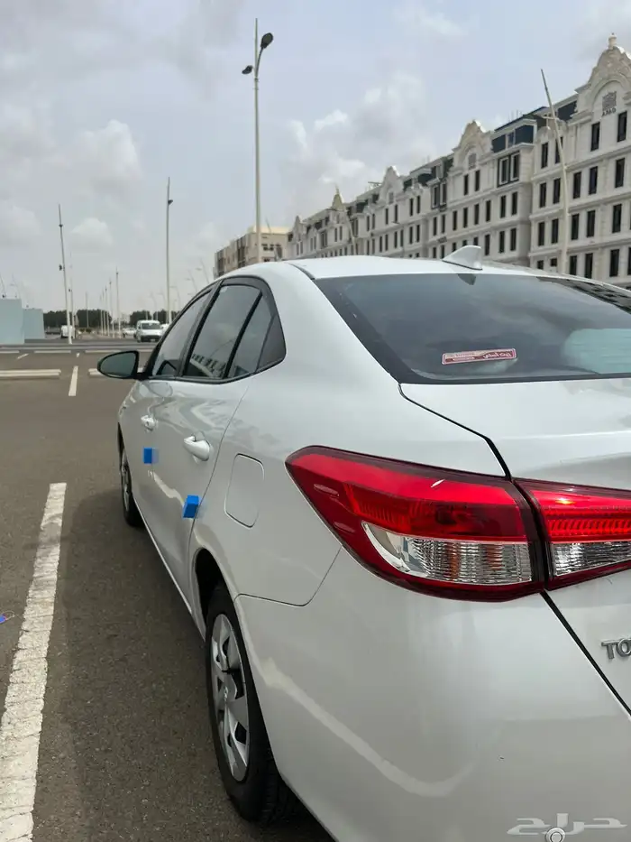 يارس ابيض 2022 شبه جديده 2
