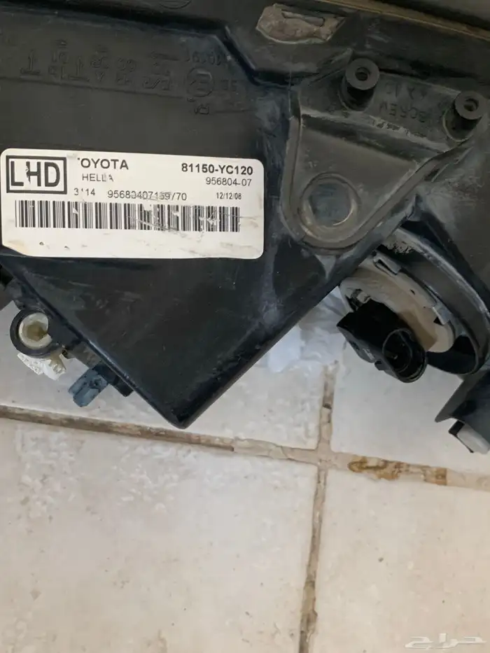 شمعة كامري 2004 2003 اصلي وكالة 14