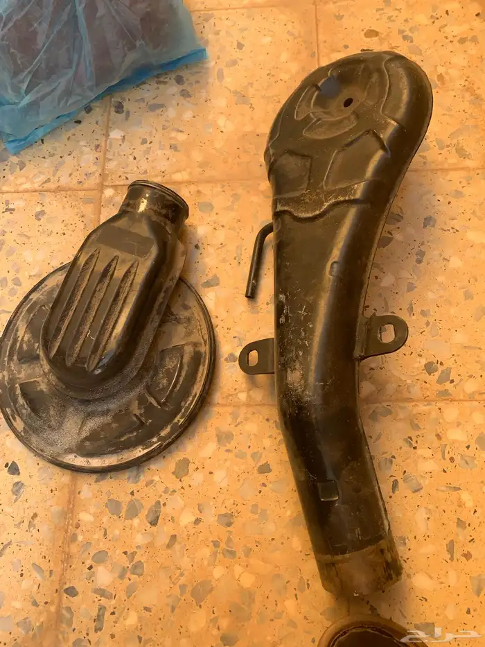 اغراض وقطع هايلوكس 91 92 93 94 95 96 97 4