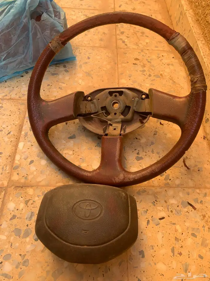 اغراض وقطع هايلوكس 91 92 93 94 95 96 97 9