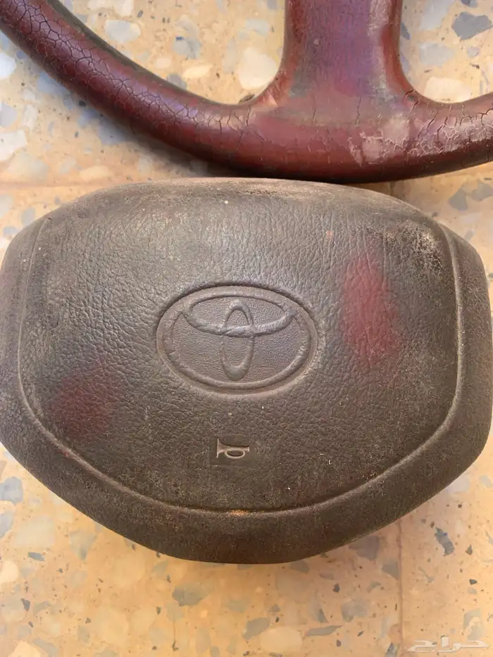 اغراض وقطع هايلوكس 91 92 93 94 95 96 97 14