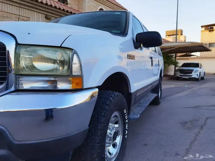 فورد اكسكيرجن 2003بحالة الوكاله ممشي 40 12