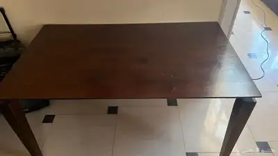أثاث وطاولات 0