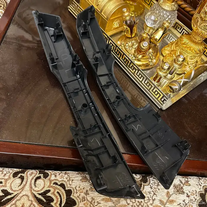مسكات ابواب داخلية كورلا 2014 - 2019 2