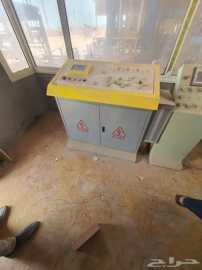 صيانه وفك وتركيب مصانع الانترلوك والبلك والبلدوره 66