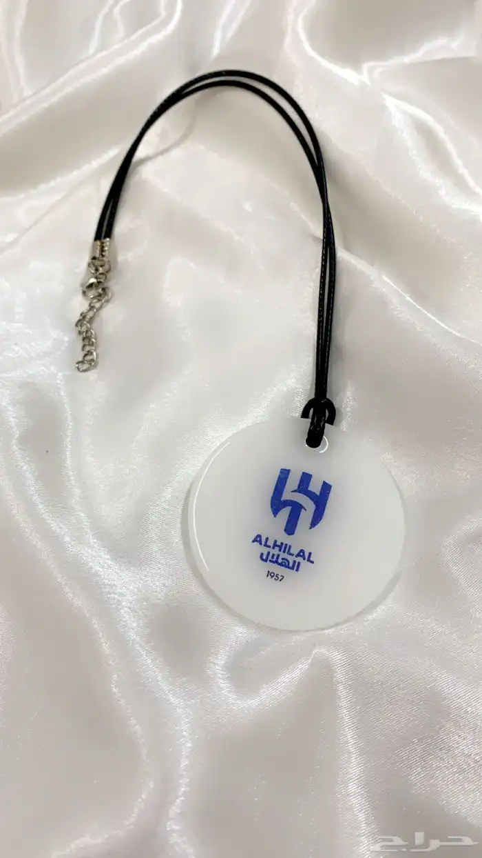 ميداليات وتعليقات سيارات بمادة الريزن على حسب الطلب 0