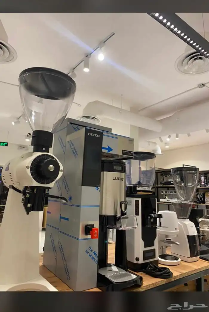 تجهيز كوفيهات بأحدث المعدات (قهوه اليوم -اسبريسو -طواحين  . 24