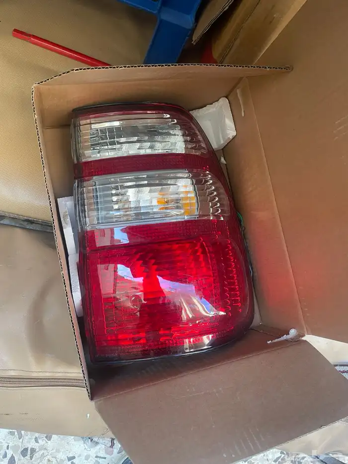 اسطب لاندكروزر 2003 0