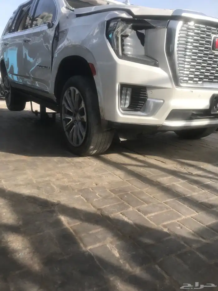 يوكن دينالي تشليح قطع غيار فقط 4
