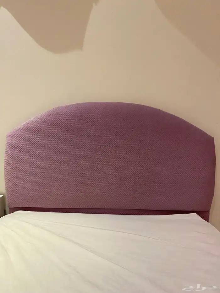 اللوح الأمامي للسرير 0