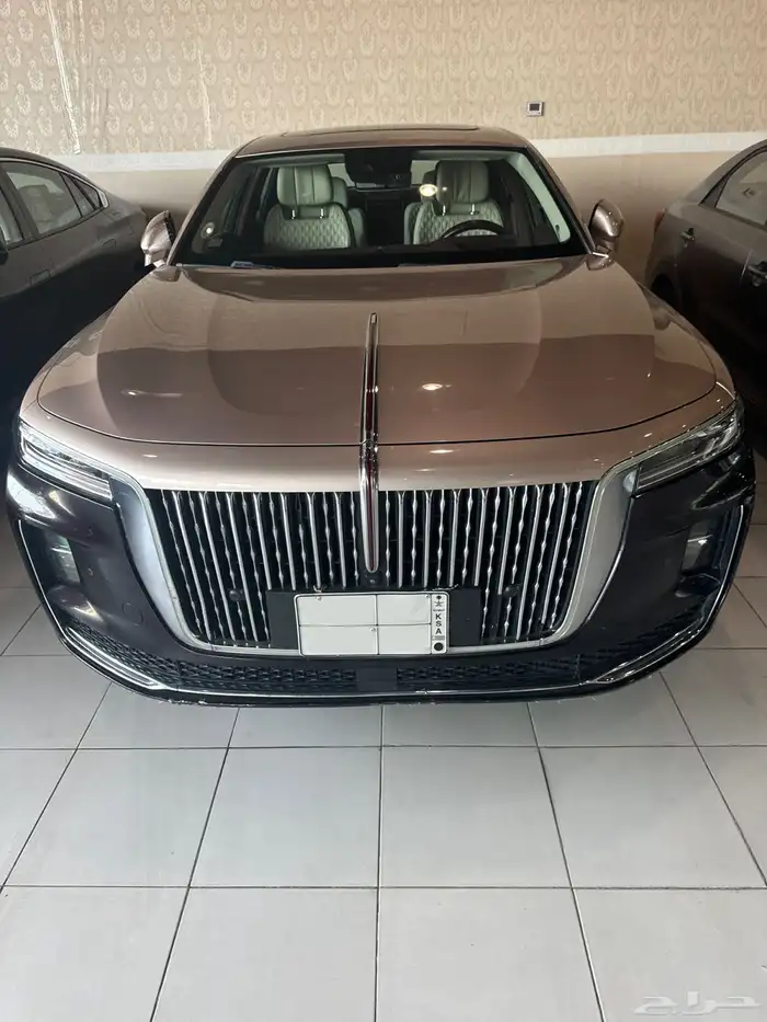 hongqi H9 for rent 0