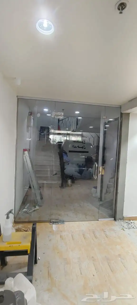 زجاج سكريت بحدث المواصفات العالمية 15