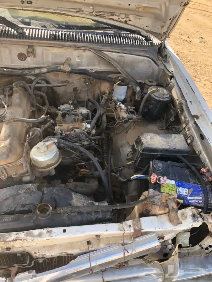 قطع تشليح هايلكس مديل 2000 13