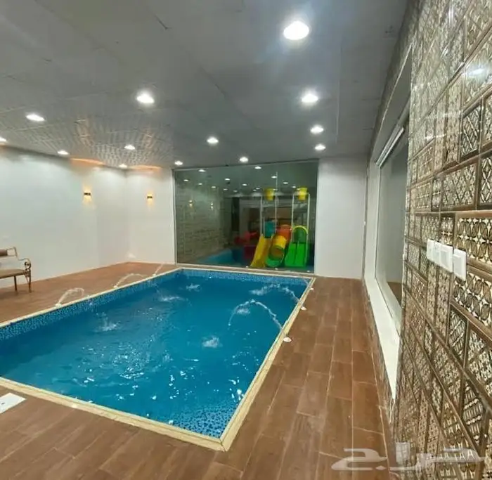 استراحه كبيره قسمين اللعاب مائيه ومسابح 15