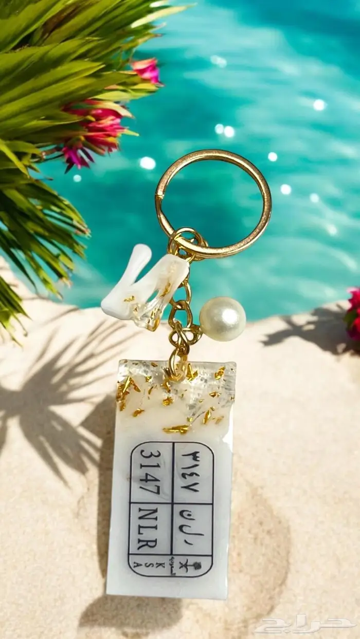 ميداليات وتعليقات سياره متنوعة الاشكال 6