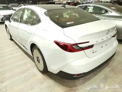 كامري جرندي بنزين 2025 4