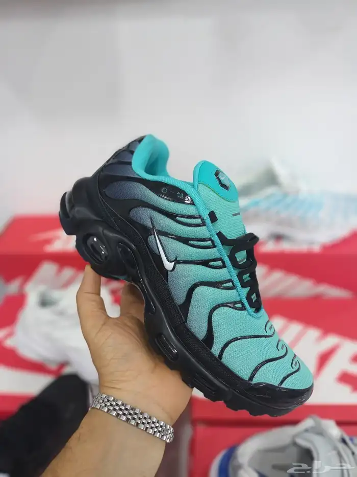 عروض اليوم الوطني كل الشوزات ب 194 66