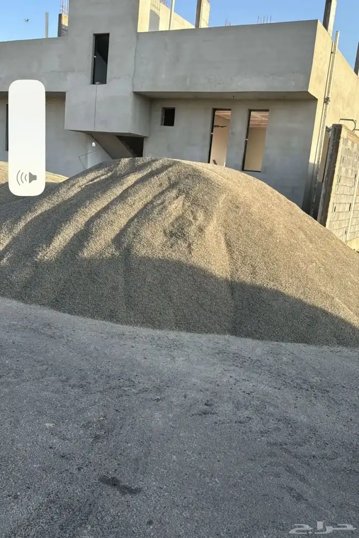 رمل ابيض ورمل احمر ودفان صبييز وازفلت مقشور -جديد وبحص 1