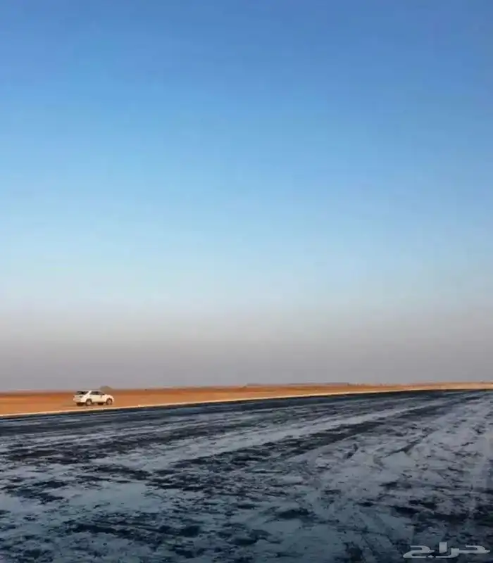 رمل ابيض ورمل احمر ودفان صبييز وازفلت مقشور -جديد وبحص 10