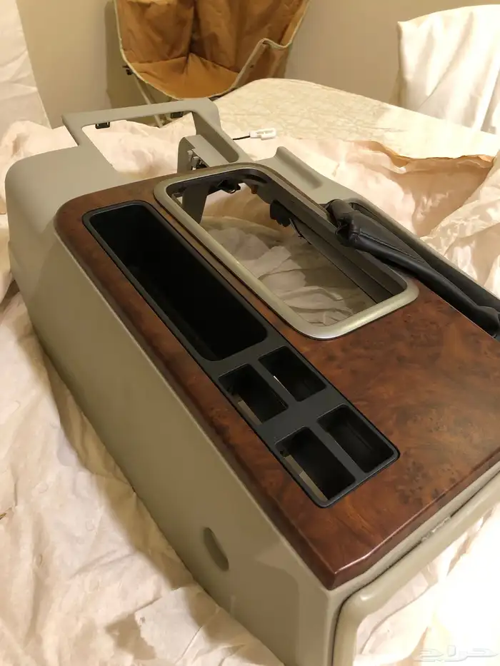 للبيع ديكور قير باترول 2007 اصلي وكاله 1