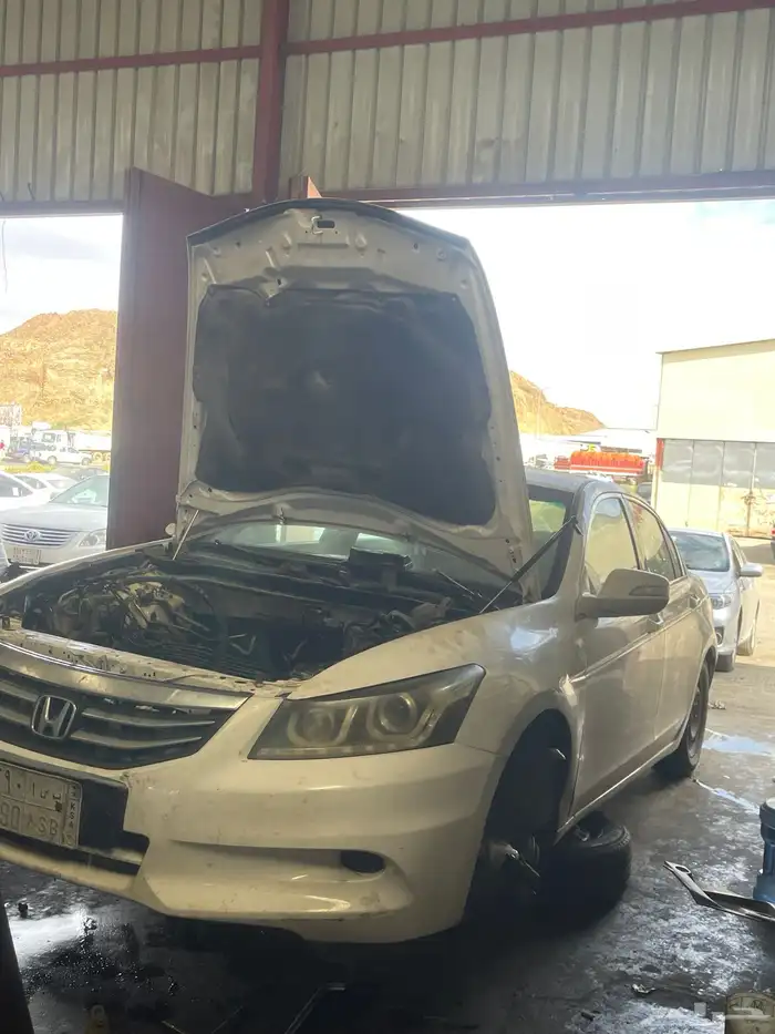 مكائن مستورده وتوضيب وصيانةالسيارات يوجد تابي و تمارا وإمكان 38