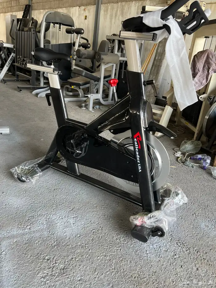 اجهزة رياضية نادي تمارين حديد اوزان اقراص دنابل طارات سميث 41