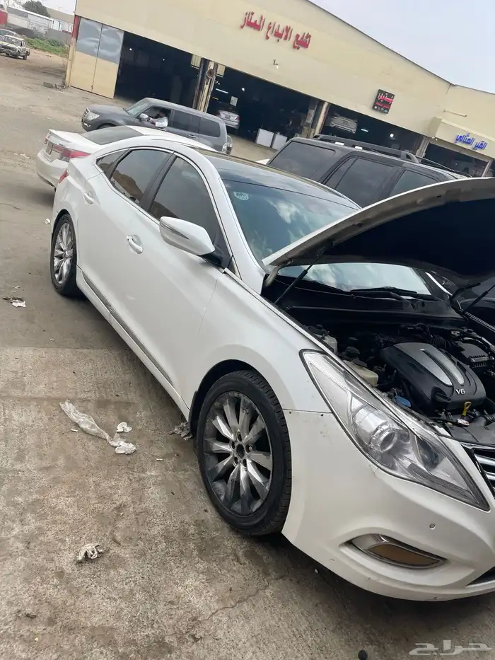 مكائن مستورده وتوضيب وصيانةالسيارات يوجد تابي و تمارا وإمكان 40