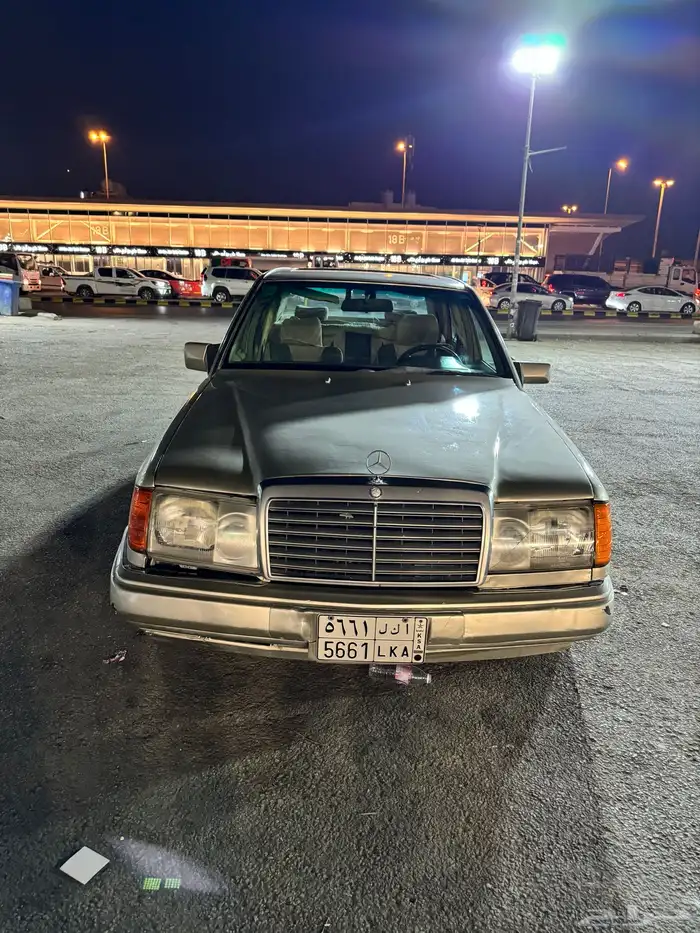مرسيدس E230 1990 0