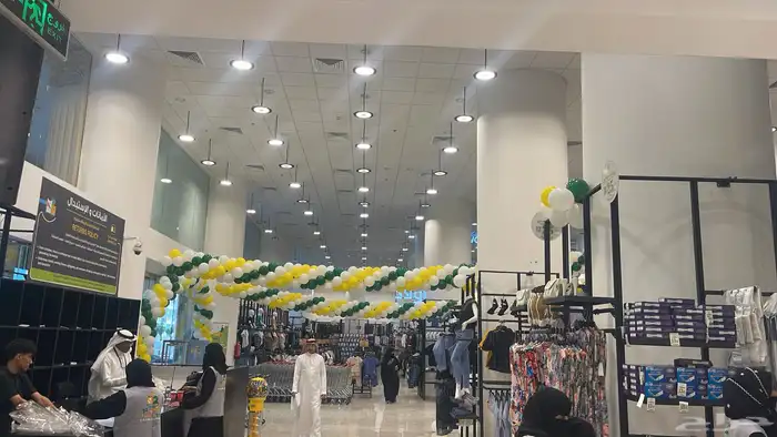 اقواس بلونات للمحلات وجميع المناسبات 15