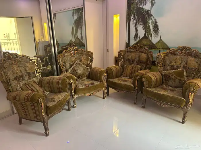 كنب كلاسيكي عالي الجوده في الخشب والاسفنج الراجحي 0