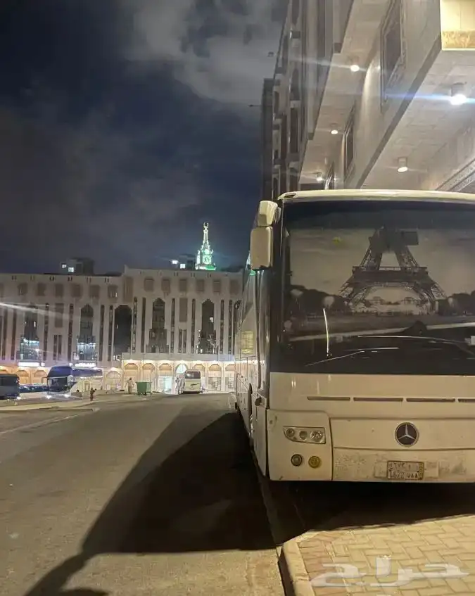 لدينا باصات للأيجار مع السائق 8
