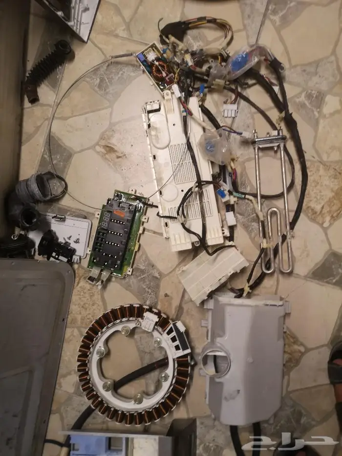 قطع غيار غسالة ال جي LG حجم 9كيلو مستعمل نظيف 3