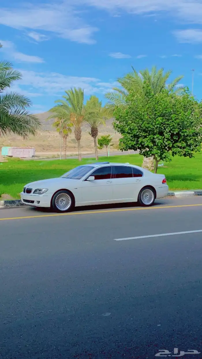 ( مباع ) BMW الحوت 730 مخزن صنف 2